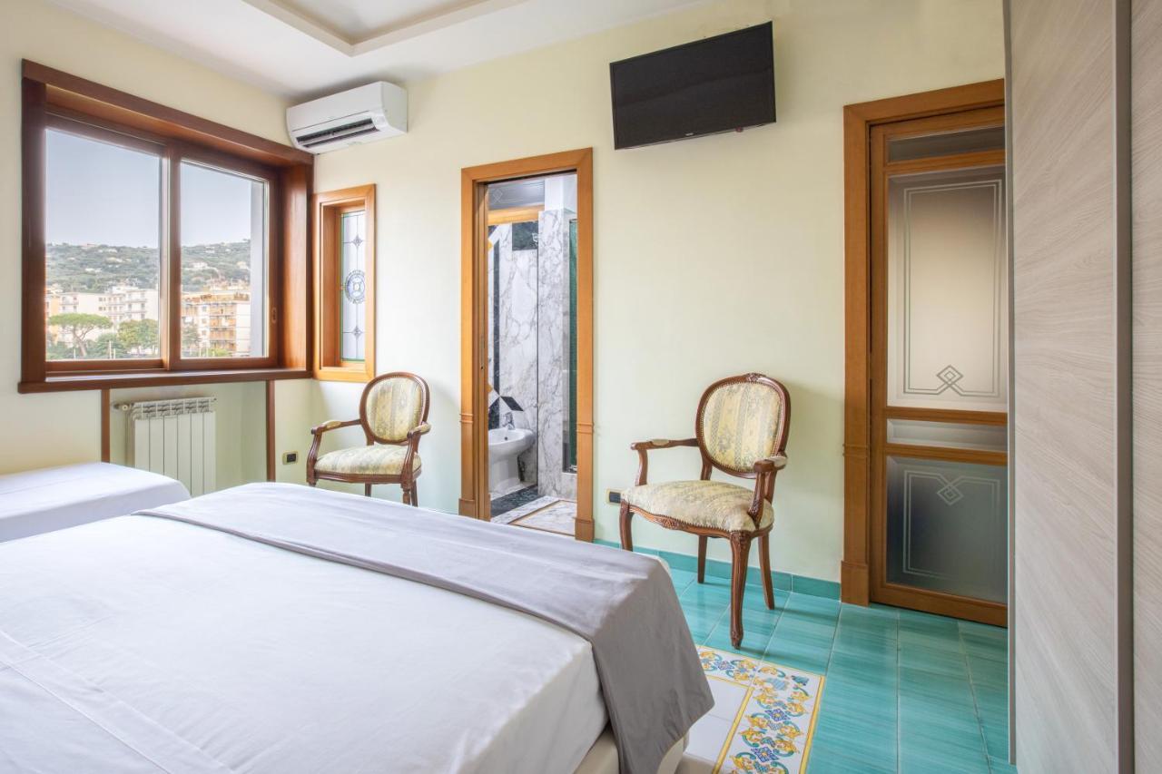 Sorrentovibes - Family Home With Terrace & Amazing View In Sorrento Center Buitenkant foto